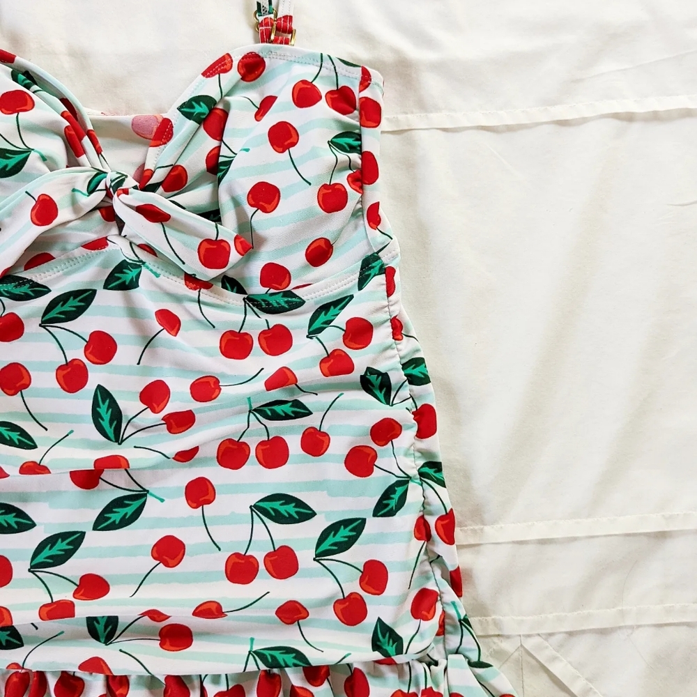 💛3 for $15 Marina West Cherry Tankini top - Picture 6 of 12